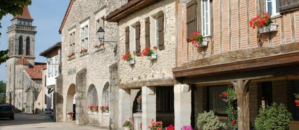 Gîte Saint-Julien-D'armagnac, 3 Pièces, 4 Personnes - Fr-1-360-169, Сен-Жульен-д'Арманьак — фото 1