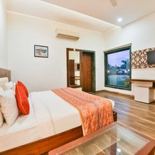The Elegance Resort, 奇陶加尔 — 照片 4