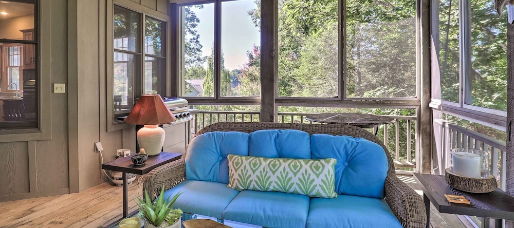 Surrounded by Nat'l Forest: Condo w/ Majestic View, Little Switzerland — photo 1