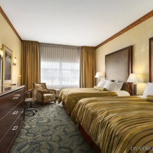 Poco Inn and Suites Hotel & Conference Centre, 高贵林港 — 照片 4