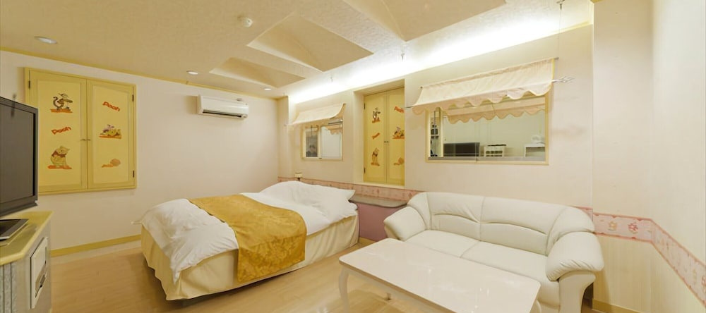 Hotel Fine Garden Okayama 2, Окаяма — фото 1