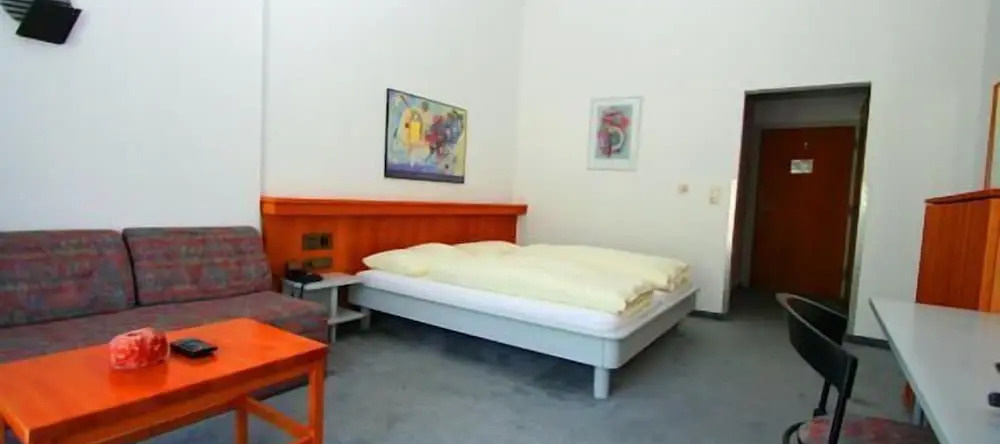 Hotel F Öhrenhof, 海明 — 照片 1