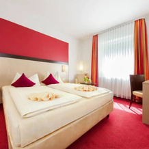 Hotel Montana Diemelstadt, 迪默尔施塔特 — 照片 2
