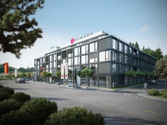 Holiday Inn - Schindellegi - Zurichsee, 欣德莱格 — 照片 1