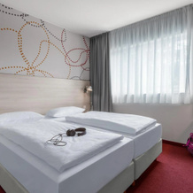 Serways Hotel Weiskirchen Nord, Родгау — фото 2