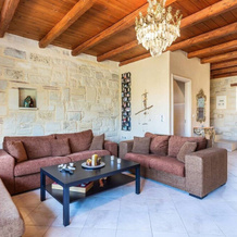 Spiliainn Chania...!, Спилия — фото 2