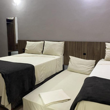 Regis Hotel Ii, Режистру — фото 4