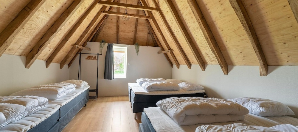 Comfortable Holiday Home in Voorst With Garden, 迪伦 — 照片 1