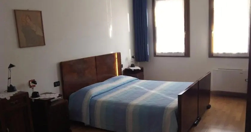 Locanda La Casa dello Spiedo, 皮耶韦迪索利戈 — 照片 1