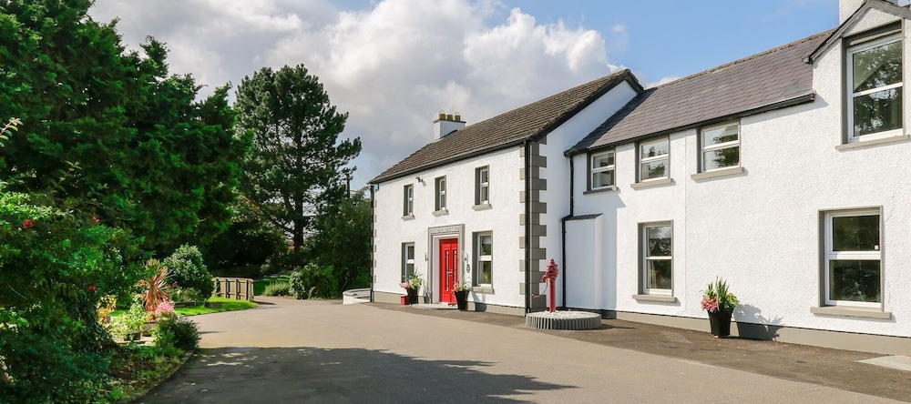 Willow House & Orchard Studios, Limavady — photo 1