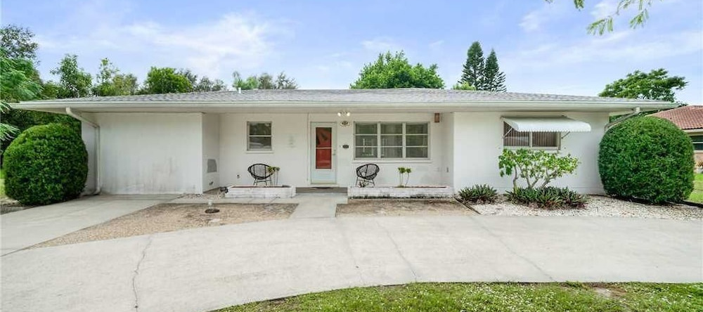 Baycrest Home - Three Bedroom Home, 威尼斯 — 照片 1
