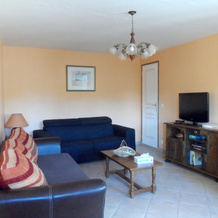 House With 2 Bedrooms in Chanteloup, With Wonderful Lake View, Furnish, 屈德维尔滨海 — 照片 5
