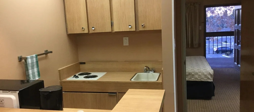 GT Hotels Inn & Suites Extended Stay, Victorville — photo 1
