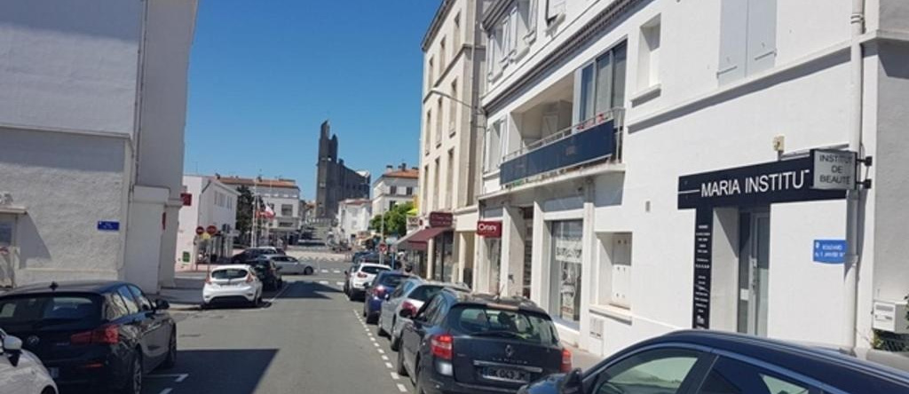 Appartement Royan, 3 pièces, 5 personnes - FR-1-71-51, 鲁瓦扬 — 照片 1