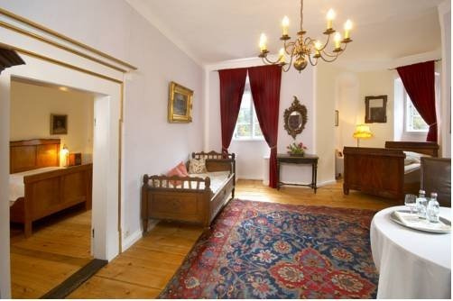 Schloßhotel Eggersberg, Riedenburg — photo 1