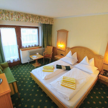 Familien- & Vitalhotel Auenhof, 富尔普梅斯 — 照片 3