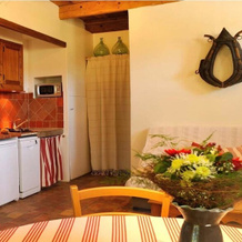 House With 2 Bedrooms in Grans, With Pool Access and Furnished Terrace, Grans — photo 2