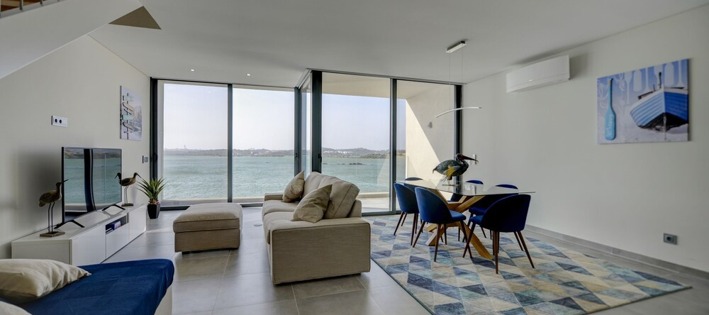 Arade Riverside Modern Apartment, Mexilhoeira da Carregacao — photo 1