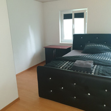 3 Bedroom Apartment in Arbon, 阿尔邦 — 照片 2