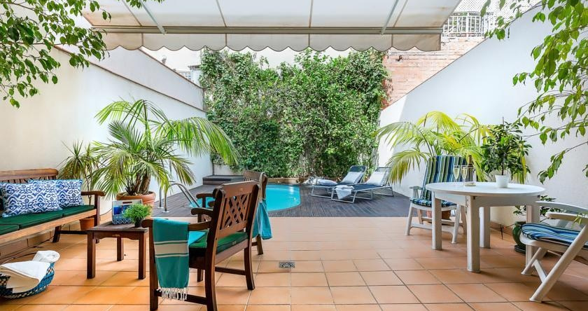 Bcn Gracia Pool, Барселона — фото 1