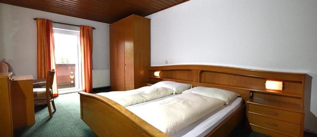 Hotel&Wirtshaus Sonne, 阿特湖 — 照片 1