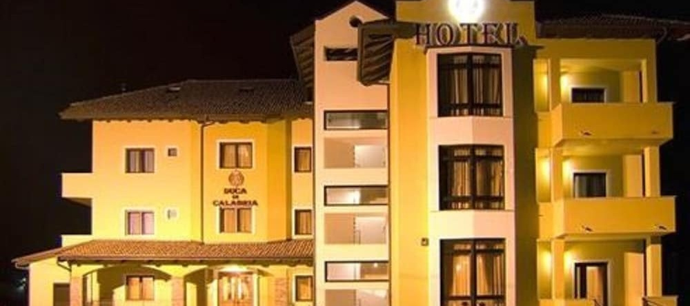 Hotel Duca di Calabria, 斯帕多拉 — 照片 1