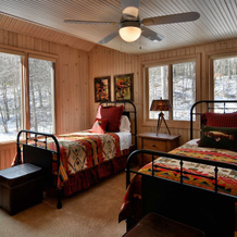 Serenity On Lake Owen 5 Bedroom Hotel Room by RedAwning, 凯布尔 — 照片 5