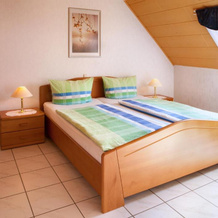 Ferienweingut Klaus Thiesen Gästezimmer und Apartments, 埃伦茨-波尔特斯多夫 — 照片 2