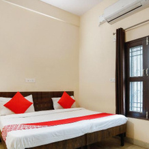 OYO Flagship 71229 Krishna Residency, 诺伊达 — 照片 2