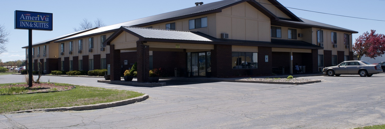 AmeriVu Inn & Suites, 沙瓦诺 — 照片 1