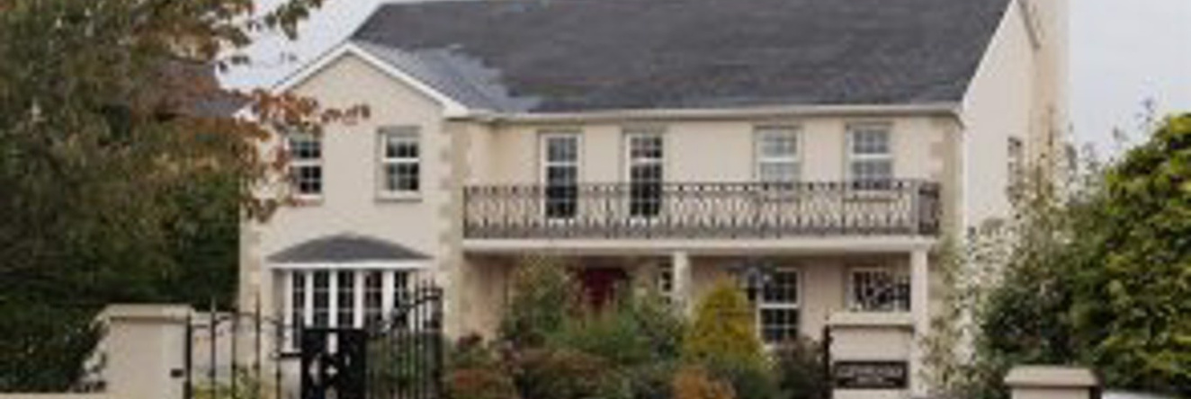 Glensheahan House, Killarney — photo 1
