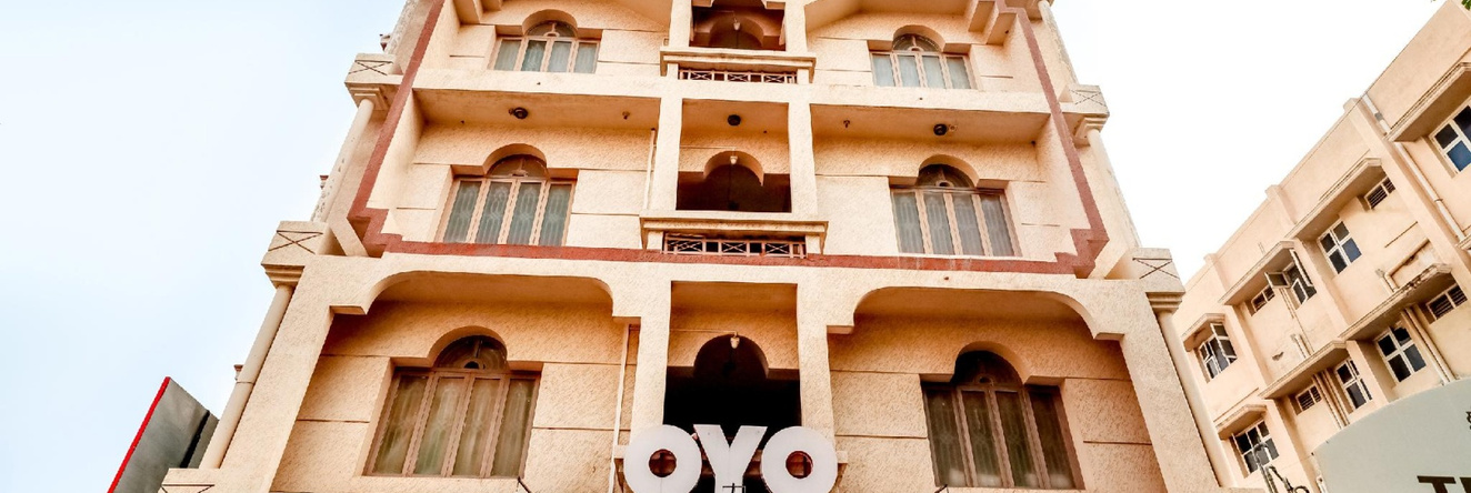OYO 71454 Hotel Viknesh Residency, Erode — photo 1