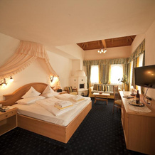 Hotel Kristall, 法尔泽斯 — 照片 5