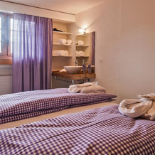 Hotel Ustria Parlatsch, 韦尔萨姆 — 照片 4