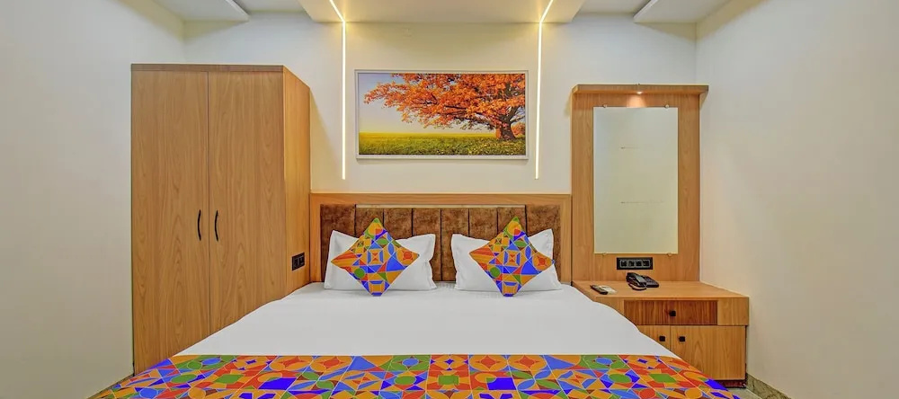 Fabhotel Relax Inn, 兰詹冈 — 照片 1