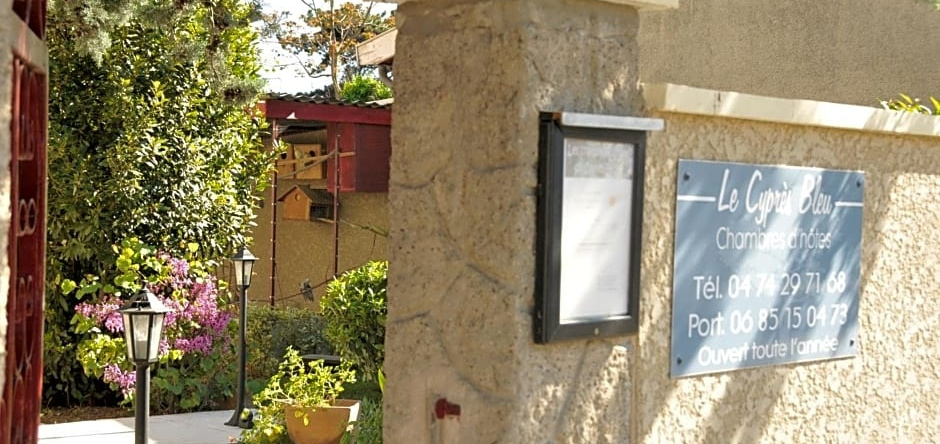 Le Cyprès Bleu chambres d' hôtes, Руссильон — 照片 1