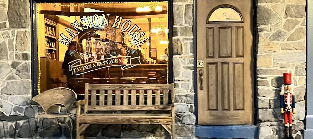 Stoner's Mansion House, 默克斯贝格 — 照片 1