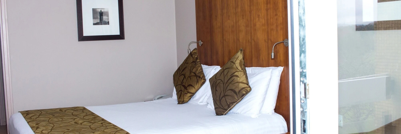 Humber Royal Hotel, Гримсби — фото 1