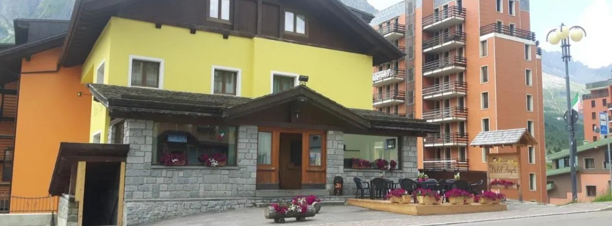Hotel Angelo, 托纳莱山口 — 照片 1