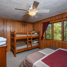 Oakleaf Lodge 5 Bedroom House, 麦克亨利 — 照片 3