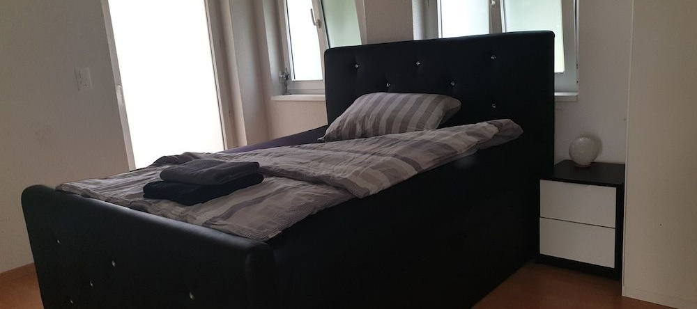 3 Bedroom Apartment in Arbon, 阿尔邦 — 照片 1