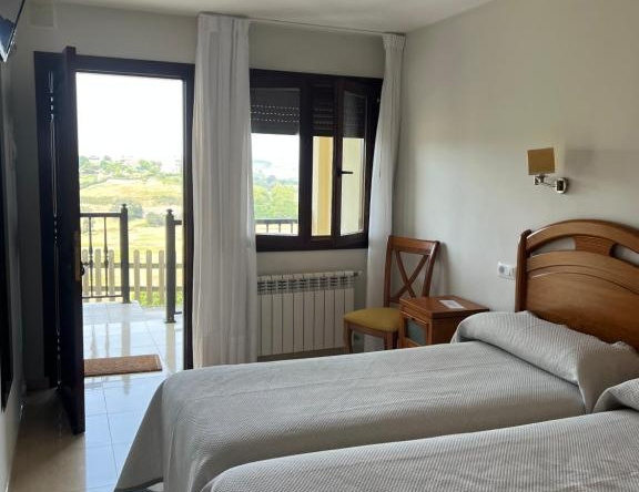 El Mirador de Trasvia Comillas, 特拉斯维亚 — 照片 1