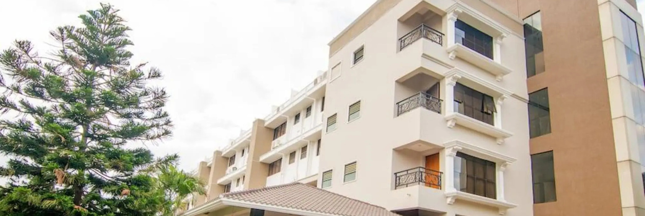 Gayathri Hotel, 蒂鲁布尔 — 照片 1