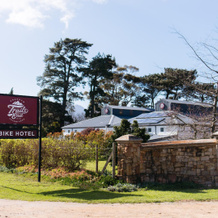 Trail's End Bike Hotel, 格拉博 — 照片 3
