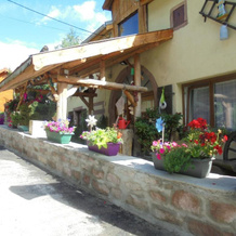 Auberge De La Grange, 普莱内夫 — 照片 4