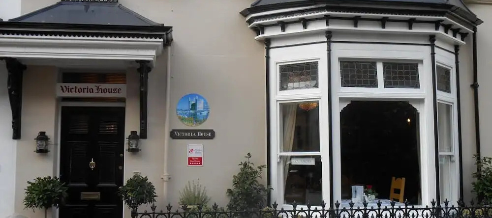 Victoria House Room Only Accommodation, 卡那封 — 照片 1