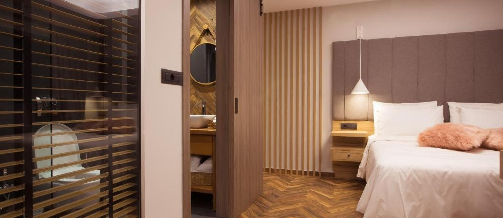 Adryades Luxury Apartments, 迈措翁 — 照片 1