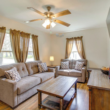 Lakes, Whiskey & More! Charming Home in Tullahoma, Tullahoma — photo 3
