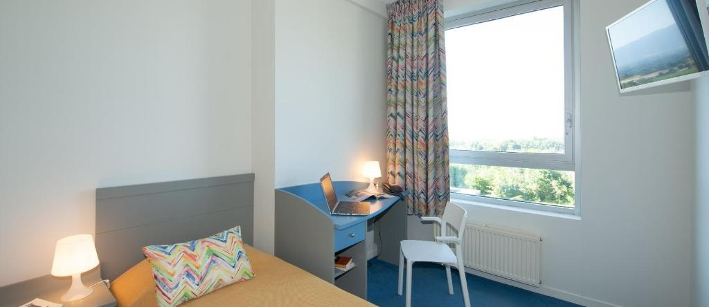 Capucine Cosy Appart Hôtel 3 Étoiles, Аршам — фото 1
