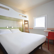 ibis budget Pontault Combault RN4 Marne la Vallée, 蓬托-孔博 — 照片 2